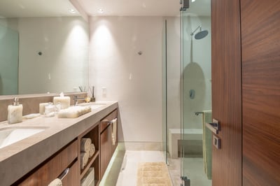 Luxury Villa Photo #45