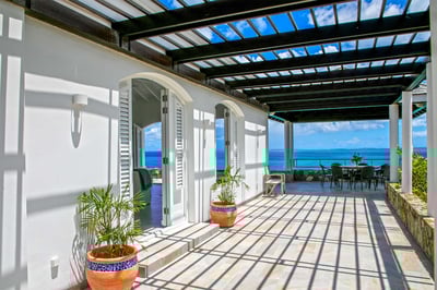 Luxury Villa Photo #7