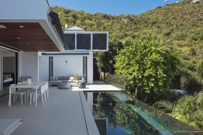 Luxury Villa Photo #2