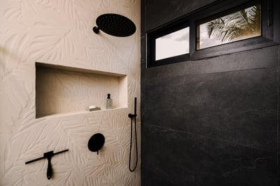 Penthouse Level | Suite #2 and #3 Shared Bathroom