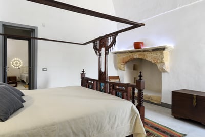 Luxury Villa Photo #28