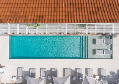 Luxury Villa Photo #3