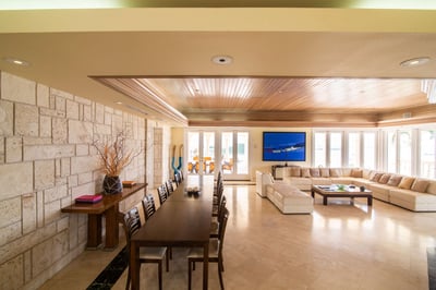 Luxury Villa Photo #11