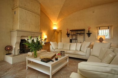 Luxury Villa Photo #12