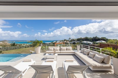 Luxury Villa Photo #3