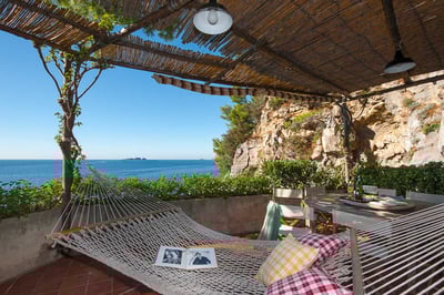 Luxury Villa Photo #7