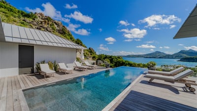 Luxury Villa Photo #8