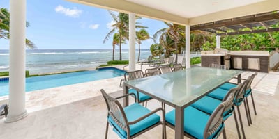 Luxury Villa Photo #12