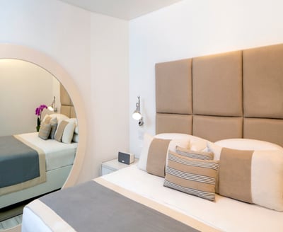 Luxury Villa Photo #18