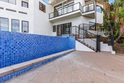 Luxury Villa Photo #9