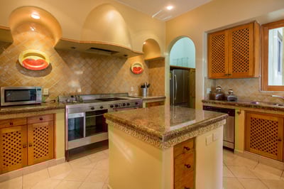 Luxury Villa Photo #13