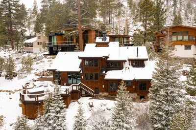 Luxury Villa Photo #3