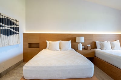 Luxury Villa Photo #47