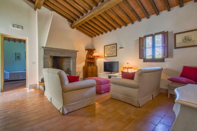 Luxury Villa Photo #12
