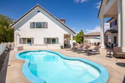 Luxury Villa Photo #4