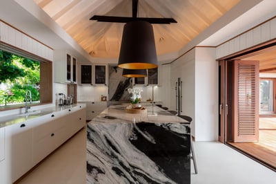 Luxury Villa Photo #28