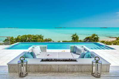Luxury Villa Photo #9