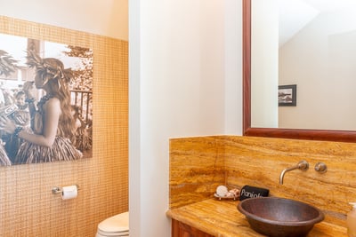 Luxury Villa Photo #32