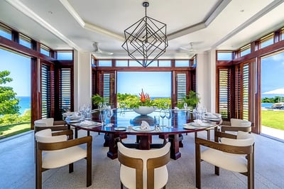 Luxury Villa Photo #17