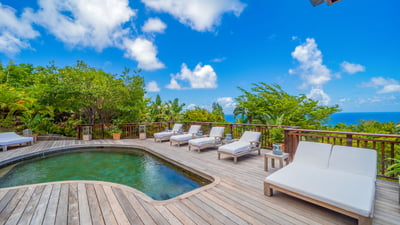 Luxury Villa Photo #10