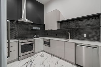 Luxury Villa Photo #18