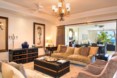 Luxury Villa Photo #7