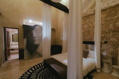 Luxury Villa Photo #35