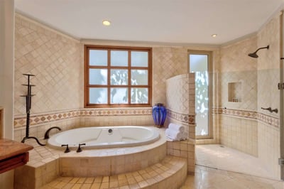 Luxury Villa Photo #21