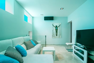 Luxury Villa Photo #33