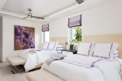 Luxury Villa Photo #22