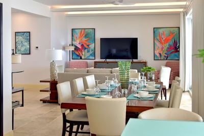 Luxury Villa Photo #9