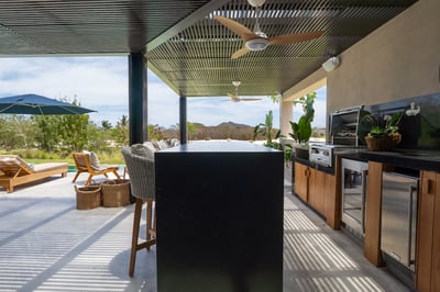 Luxury Villa Photo #10