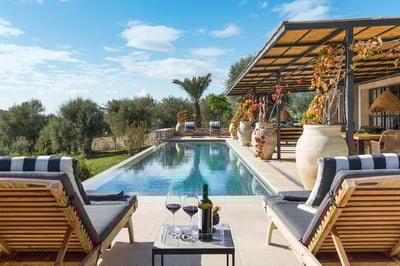 Luxury Villa Photo #4