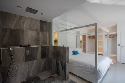 Luxury Villa Photo #33