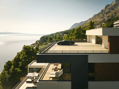 Luxury Villa Photo #12