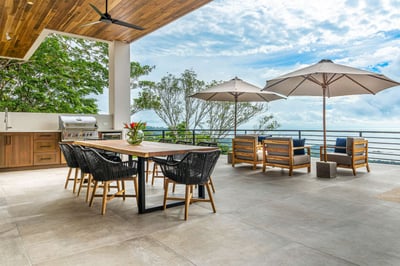 Luxury Villa Photo #7