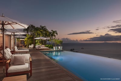 Luxury Villa Photo #3