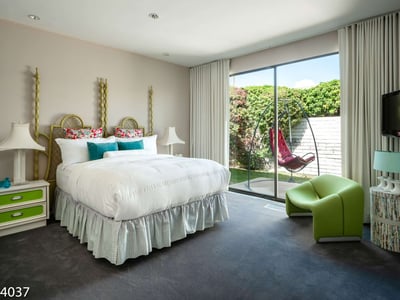 Luxury Villa Photo #35