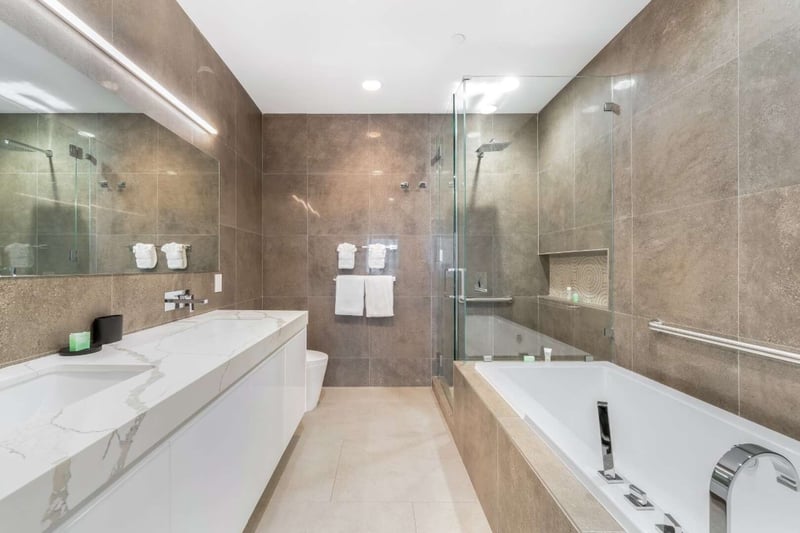 Club Suites at Rum Point 3 BDM Pool Suite