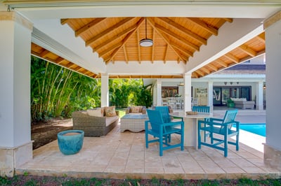 Luxury Villa Photo #16
