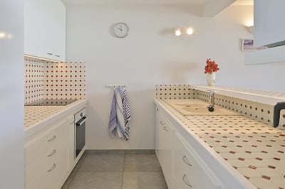 Luxury Villa Photo #14