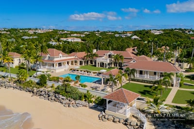 Luxury Villa Photo #3