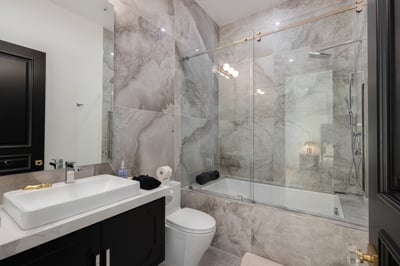 Luxury Villa Photo #43