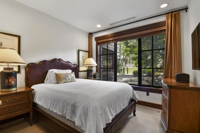 Luxury Villa Photo #13