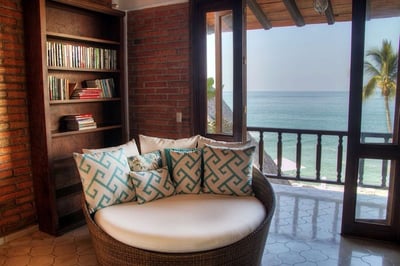 Luxury Villa Photo #19