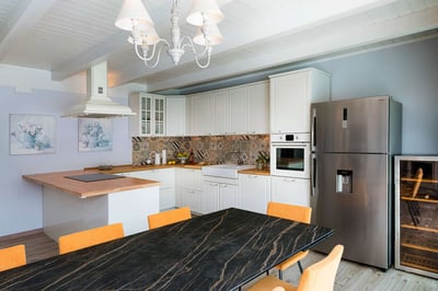 Luxury Villa Photo #23