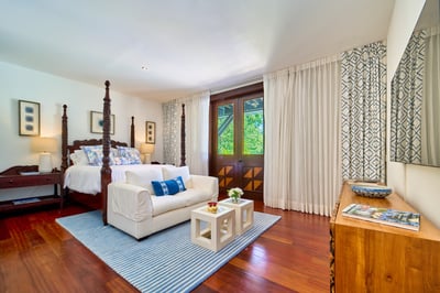 Luxury Villa Photo #41