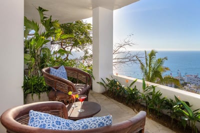 Luxury Villa Photo #33