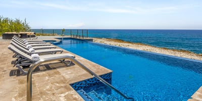 Luxury Villa Photo #5