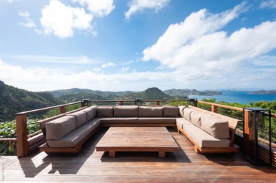Outdoor Lounge